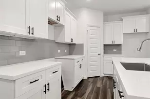 14215 Aston Pne Dr, Houston, TX 77032 - Photo 8