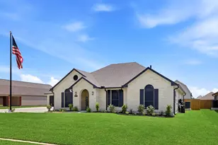 2109 Amistad Rd, Dickinson, TX 77539 - Photo 2