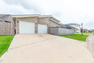 7722 Pond Circle, Beaumont, TX 77707 - Photo 40