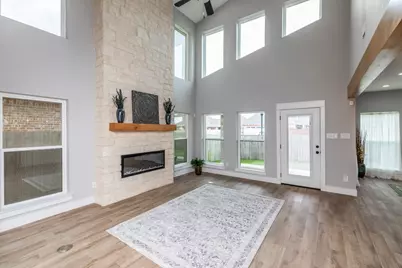 7722 Pond Circle, Beaumont, TX 77707 - Photo 4