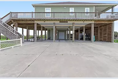 907 Thompson Drive, Gilchrist, TX 77617 - Photo 36