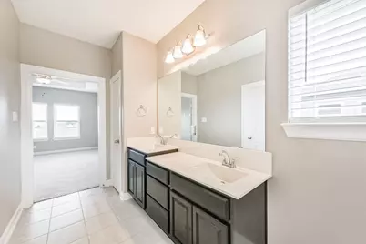 13915 Foyt Drive, Mont Belvieu, TX 77523 - Photo 40