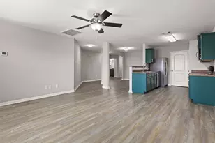 12201 Seacrest Ln, Texas City, TX 77568 - Photo 16