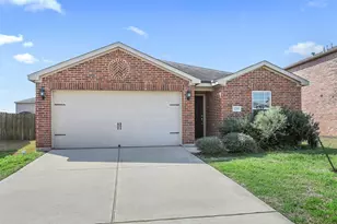 12201 Seacrest Ln, Texas City, TX 77568 - Photo 2