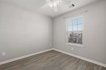 12201 Seacrest Lane, Texas City, TX 77568 - Photo 6