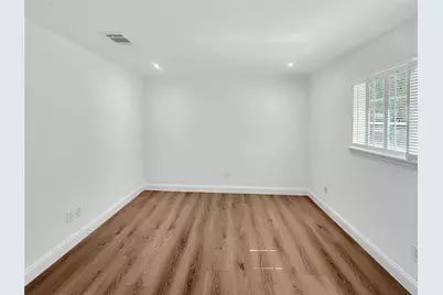 15827 Foxgate Road, Houston, TX 77079 - Photo 32
