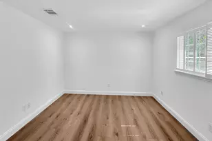 15827 Foxgate Rd, Houston, TX 77079 - Photo 32
