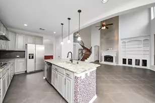 3806 Pearl Pass Ln, Sugar Land, TX 77479 - Photo 12