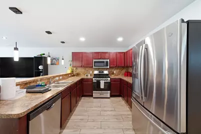 15614 S Early Dusk Circle, Houston, TX 77044 - Photo 12