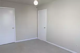 915 Alexander St, Houston, TX 77008 - Photo 10
