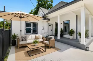 1912 Gentry St, Houston, TX 77009 - Photo 2