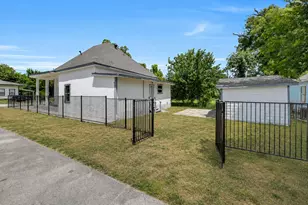 1912 Gentry St, Houston, TX 77009 - Photo 6
