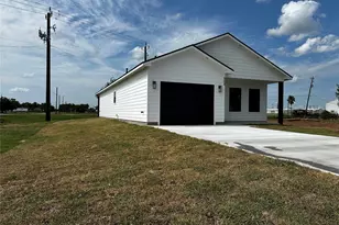 523 S Avenue F, Freeport, TX 77541 - Photo 26