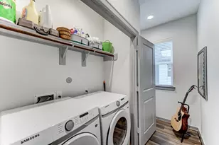 737 N Emile St, Houston, TX 77020 - Photo 28