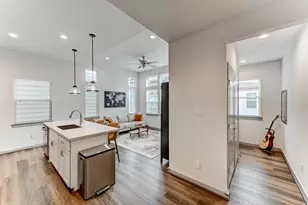 737 N Emile St, Houston, TX 77020 - Photo 12