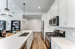 737 N Emile St, Houston, TX 77020 - Photo 20