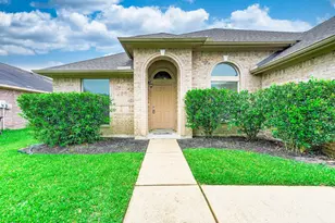 927 Hannah Falls Ln, Fresno, TX 77545 - Photo 4