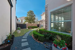 2819 Stuart Manor, Houston, TX 77082 - Photo 34