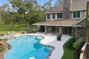 9500 Live Oak Ct, Manvel, TX 77578 - Photo 10