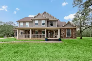 9500 Live Oak Ct, Manvel, TX 77578 - Photo 1