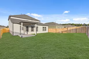 25435 Blossom Ct, Montgomery, TX 77316 - Photo 2