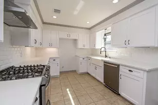 1918 Tulsa St, Deer Park, TX 77536 - Photo 2