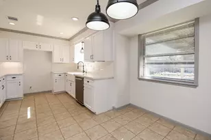 1918 Tulsa St, Deer Park, TX 77536 - Photo 18