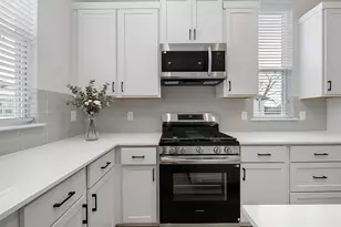 9803 Fulton Pk Ln, Houston, TX 77076 - Photo 10