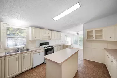 3614 College Street, Damon, TX 77430 - Photo 1