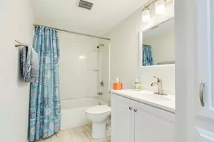 19 Dana Dr, Galveston, TX 77554 - Photo 10