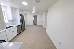 809 Glen Hollow Dr, Conroe, TX 77385 - Photo 4