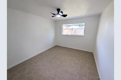 809 Glen Hollow Drive, Conroe, TX 77385 - Photo 18