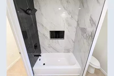 809 Glen Hollow Drive, Conroe, TX 77385 - Photo 24