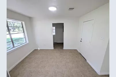 809 Glen Hollow Drive, Conroe, TX 77385 - Photo 10