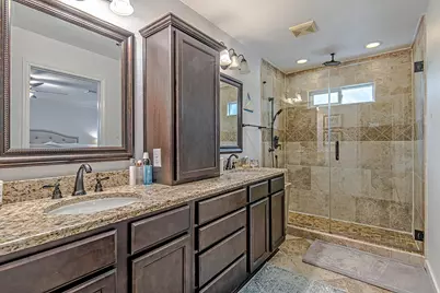 520 W 30th Street, Houston, TX 77018 - Photo 20