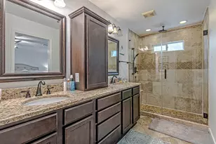 520 W 30th St, Houston, TX 77018 - Photo 20