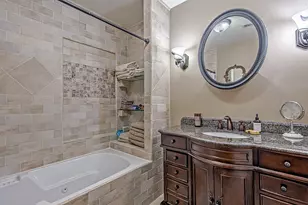 520 W 30th St, Houston, TX 77018 - Photo 24