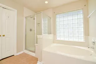 3747 Heritage Colony Dr, Missouri City, TX 77459 - Photo 24
