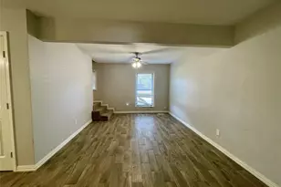 300 Hargett St, Clute, TX 77531 - Photo 14
