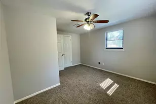 300 Hargett St, Clute, TX 77531 - Photo 24