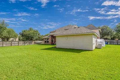 1302 Lake Grayson Drive, Katy, TX 77494 - Photo 34