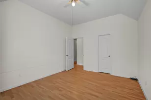16 Treverstone Ct, Sugar Land, TX 77479 - Photo 38