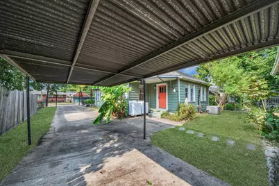 5645 Barremore Street, Houston, TX 77023 - Photo 30