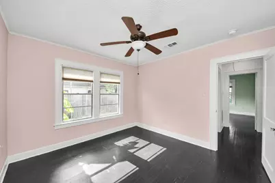 5645 Barremore Street, Houston, TX 77023 - Photo 18