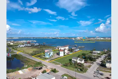 1014 Lillian Lane, Galveston, TX 77554 - Photo 2