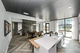 15635 Memorial Dr, Houston, TX 77079 - Photo 32