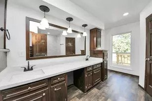 616 S Rivershire Dr, Conroe, TX 77304 - Photo 26