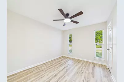 12707 Corning Dr, Houston, TX 77089 - Photo 16