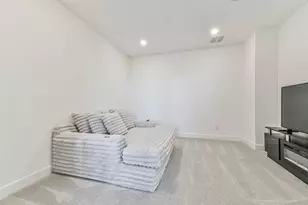 1612 Dayton Rdg Cir, Friendswood, TX 77546 - Photo 38