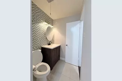 9383 Pagewood Lane, Houston, TX 77063 - Photo 24